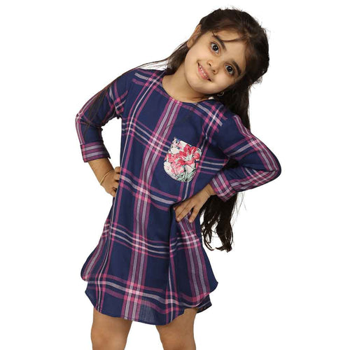 Checks tunic with patch pocket for mom daughter