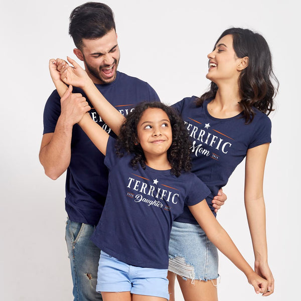 Terrific Family Matching Dad Mom Daughter Family Tees