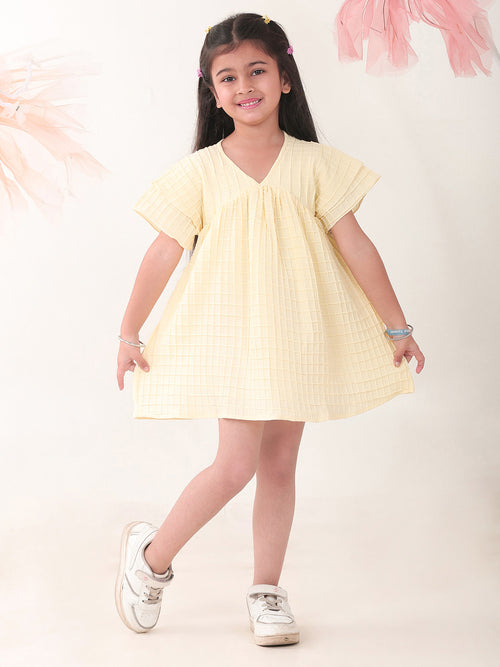 Girls Dresses Yellow Half Sleeve Round
