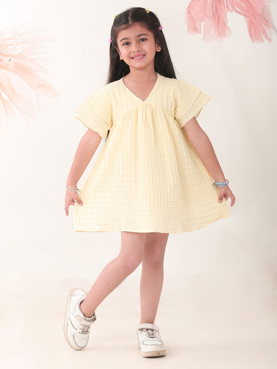 Girls Dresses Yellow Half Sleeve Round
