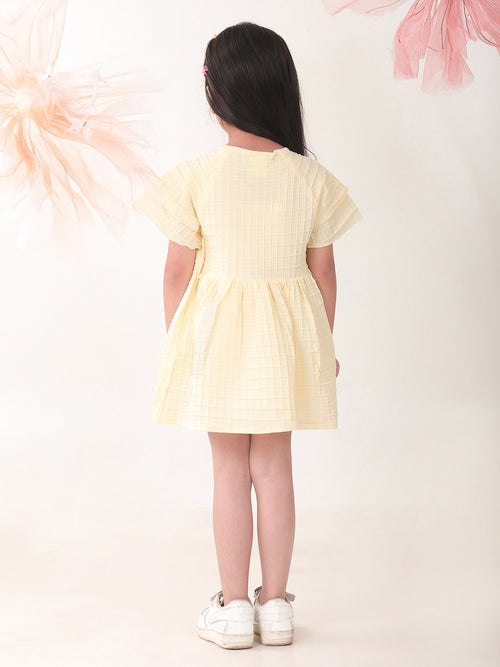 Girls Dresses Yellow Half Sleeve Round