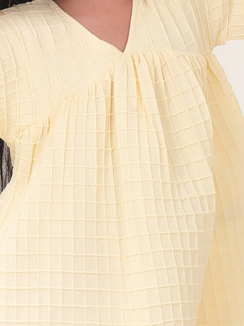 Girls Dresses Yellow Half Sleeve Round
