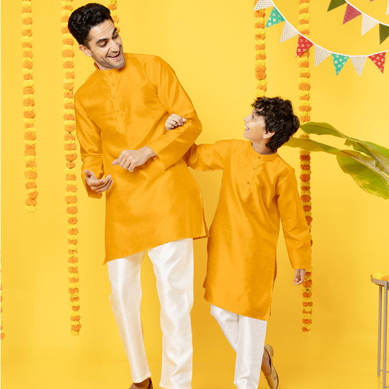 Mustrad Kurta Pajama Set For Father-Son
