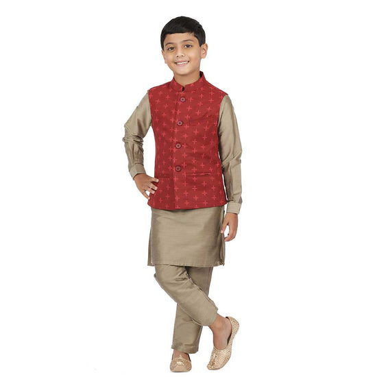 Maroon geometric print bandi with olive green kurta & pyjama for father-son