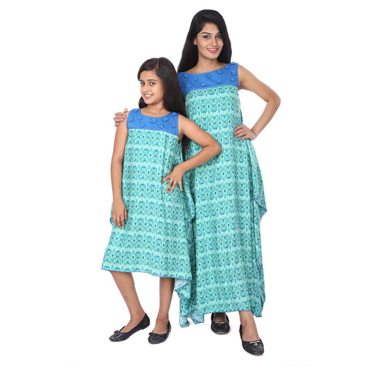 Sea Green Floral Applique Detailed Long Kaftan