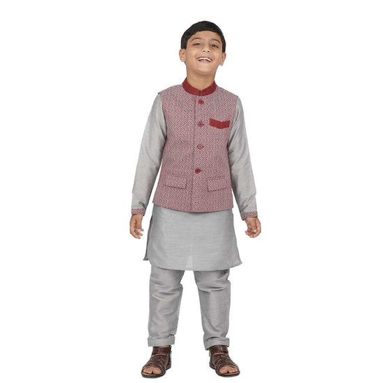 Grey concealed placket kurta with maroon printed bandi & pyjama for father-son