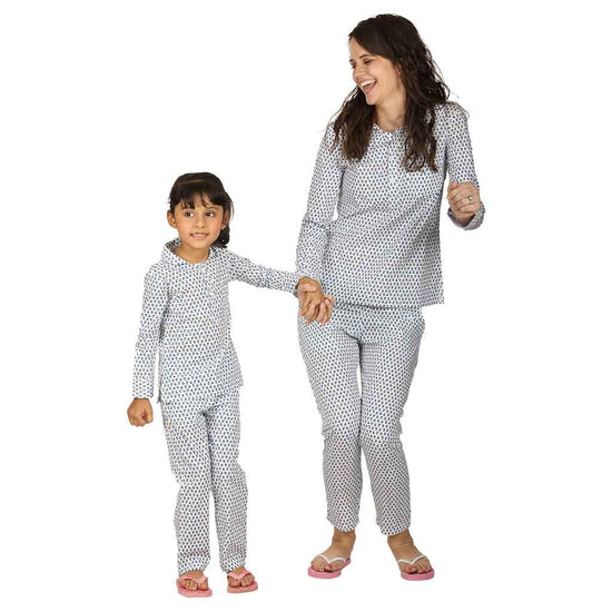 Floral Print Sleepwear Set For Mom & Daughter