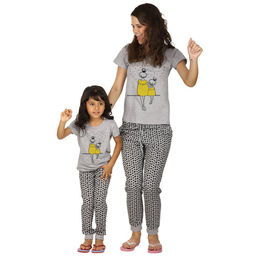 Heart Print Knitted Nightwear Set For Mom & Daughter