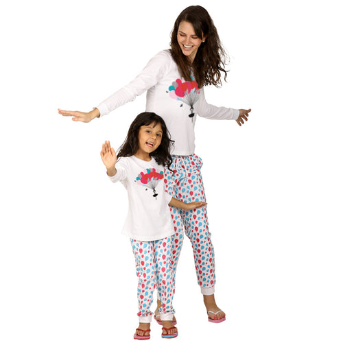 Balloon Print Knitted Nightwear Set For Mom & Daughter