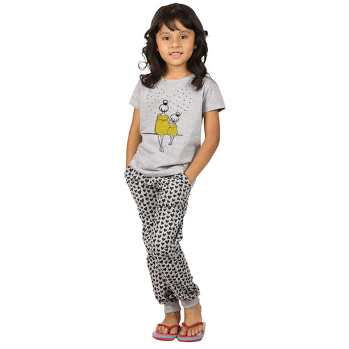 Heart Print Knitted Nightwear Set For Mom & Daughter