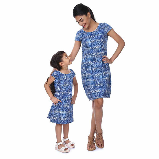 Mother-Daughter Blue Printed Shift dress