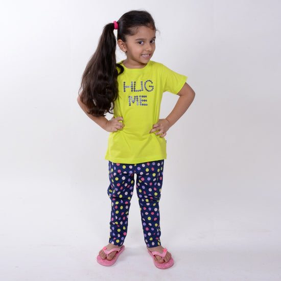 Hug Me sleepwear set for Girls