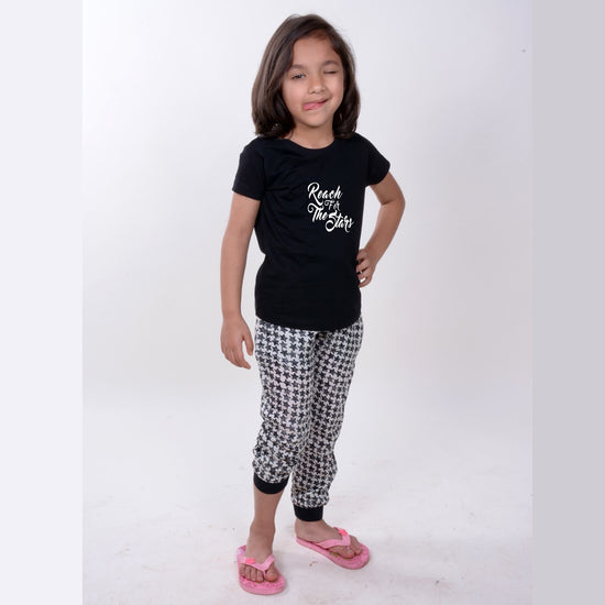 Reach for the stars Sleepwear set